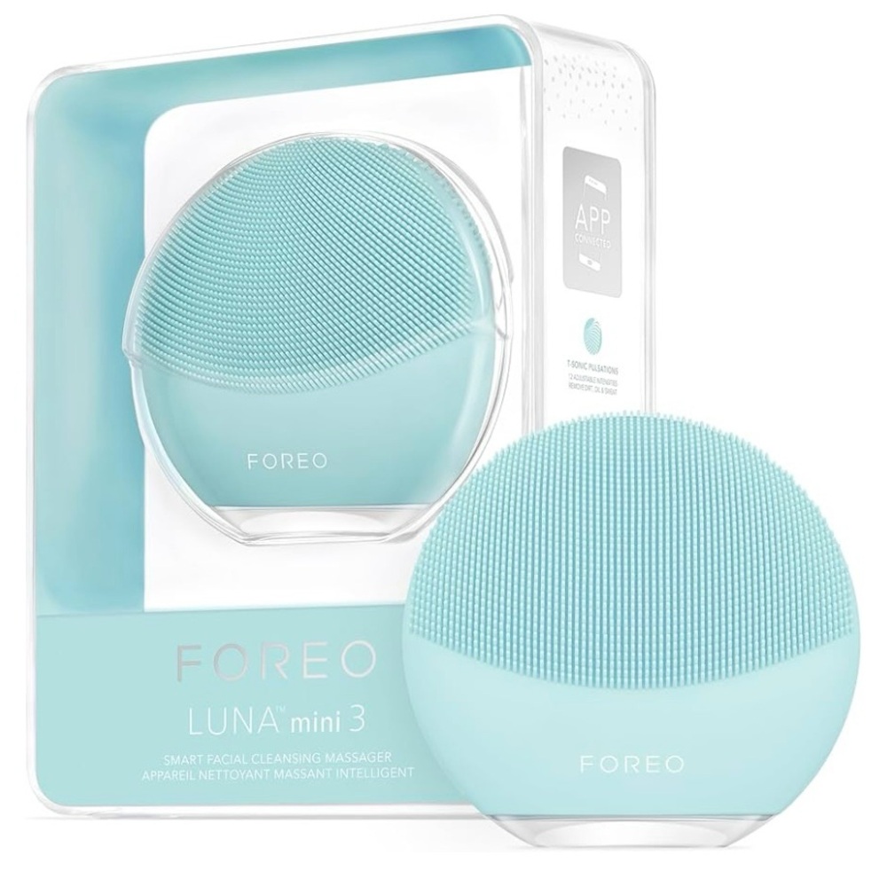 FOREO Mint Green LUNA Mini 3 Facial Cleansing Brush
